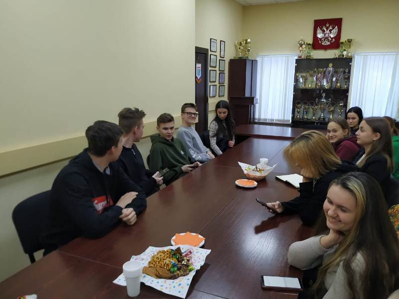 09 марта 2021 года состоялось очередное заседание Совета молодежи при главе администрации Никольского городского поселения..